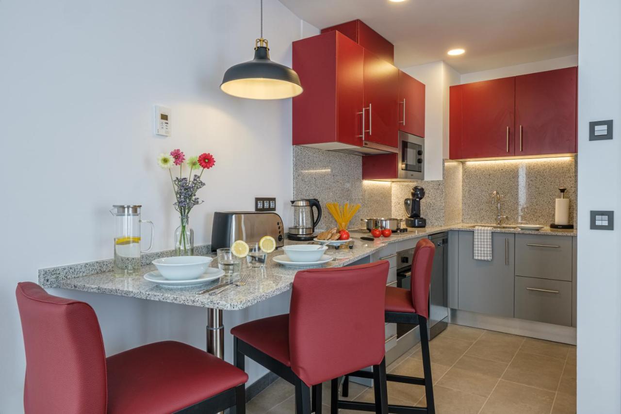 Tgna Reial 1 Apartamento